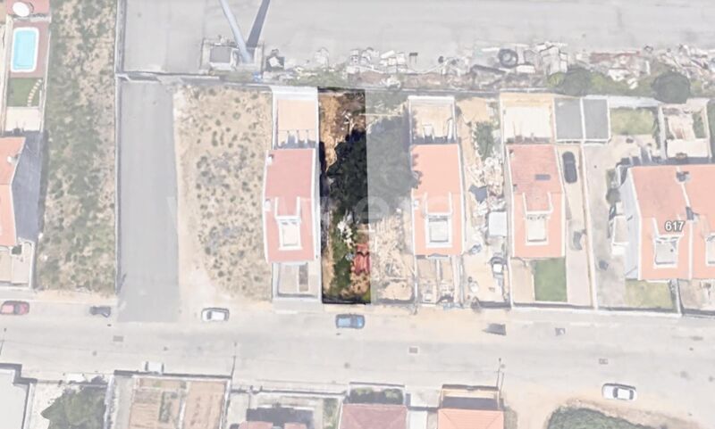 Lote com 171m2 Vila Nova de Gaia