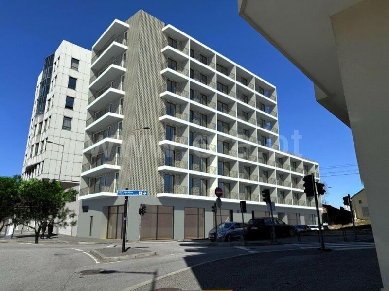 Apartamento T2 novo Mafamude Vila Nova de Gaia - varanda, garagem