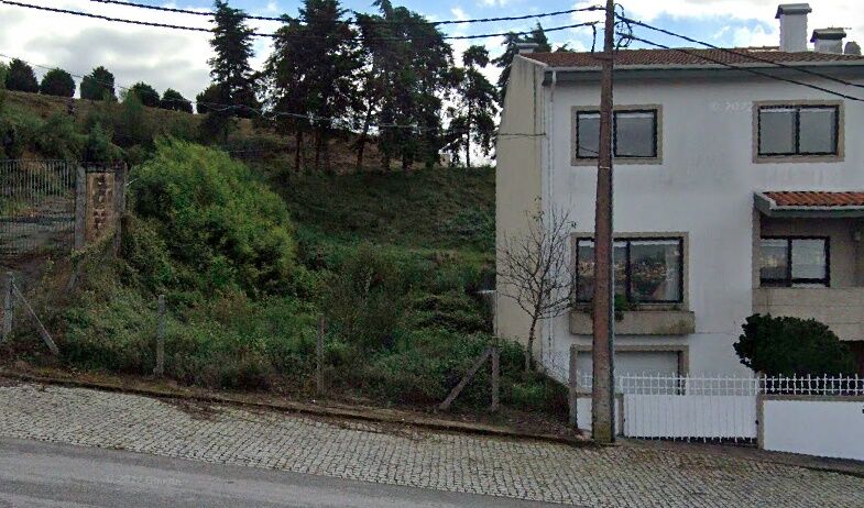 Land with 322sqm Valbom Gondomar