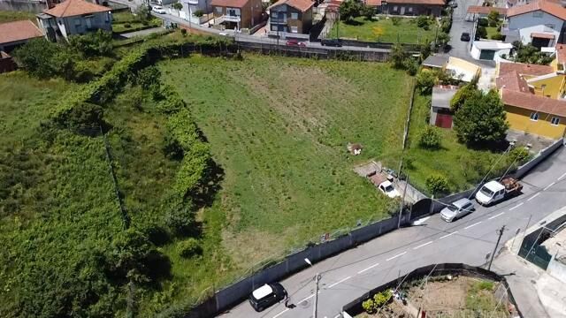 Terreno novo para construção Argoncilhe Santa Maria da Feira - água, furo