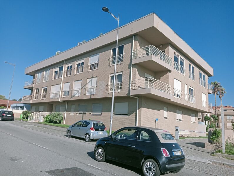 Apartment 1 bedrooms excellent condition Canidelo Vila Nova de Gaia - parking space, terrace, ground-floor, double glazing, garage