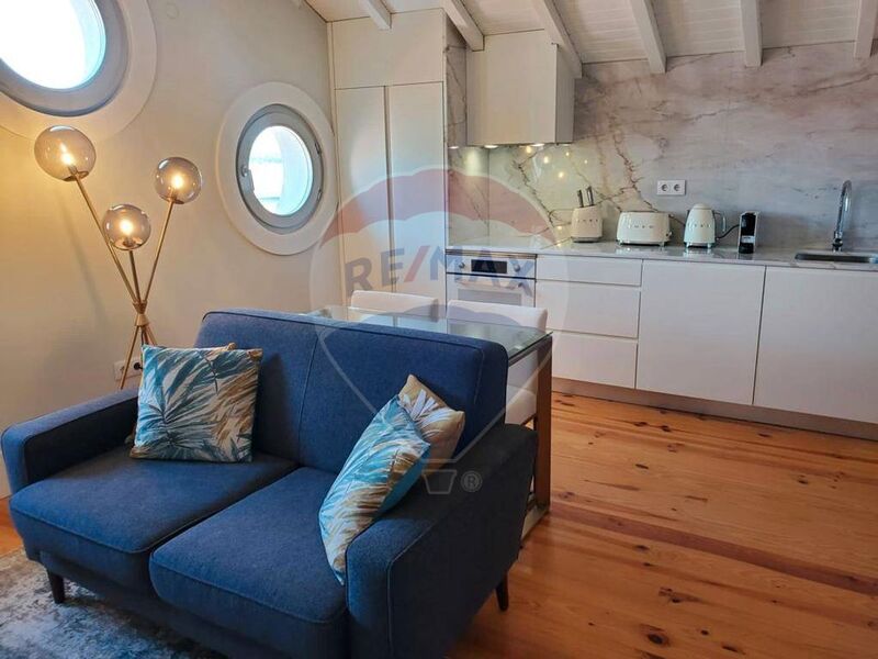 À venda Apartamento T0 Campanhã Porto - mobilado, cozinha equipada