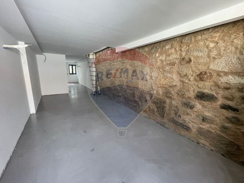 Moradia V3 Porto à venda - quintal, ar condicionado, varanda