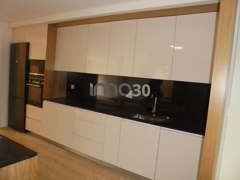 House nouvelle in the center V3 Rio Tinto Gondomar - swimming pool, air conditioning, gardens, equipped kitchen, garden, garage, playground