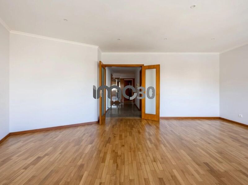 Apartment T2 Renovated Rio Tinto Gondomar - central heating, playground, garage, balcony, kitchen, gardens, parking space, swimming pool
