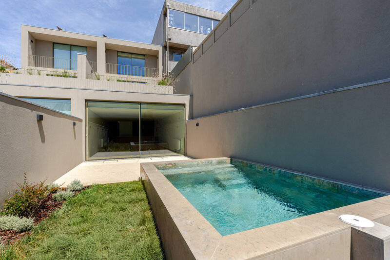 Moradia V4 com piscina no Centro de Matosinhos