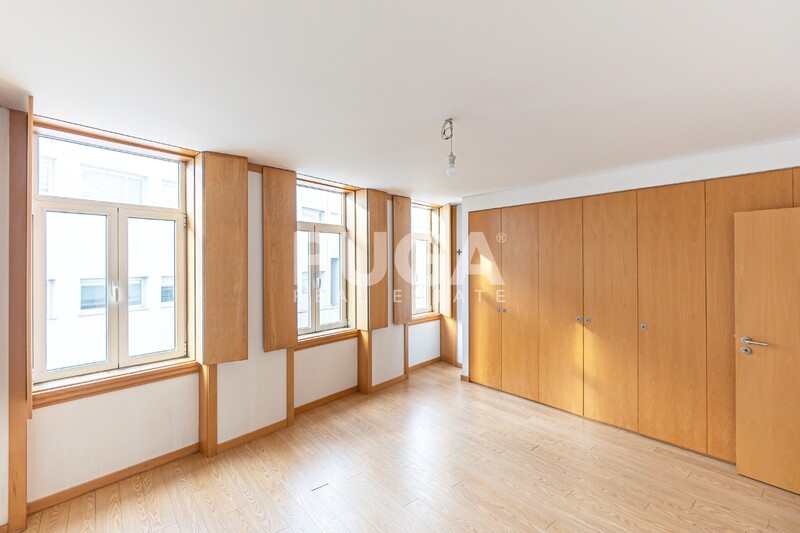 House V3 in the center Santo Ildefonso Porto - attic, balcony