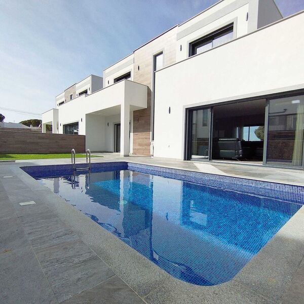 Moradia V3 Geminada Albufeira - piscina, ar condicionado, jardim, varanda