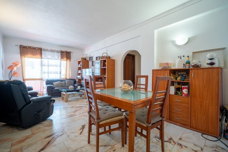 Apartment T3+1 Albufeira - 1st floor, balcony, swimming pool, garage