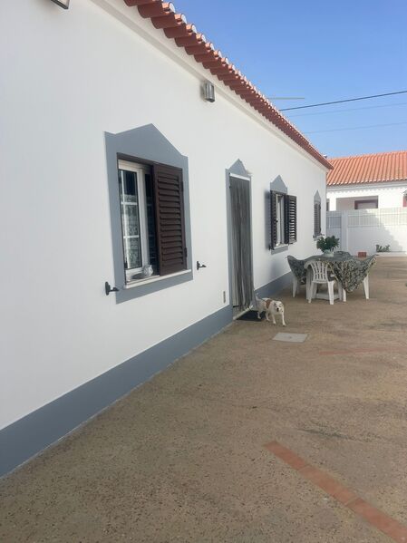 House/Villa 3 bedrooms Odemira - fireplace, equipped kitchen, swimming pool, garage