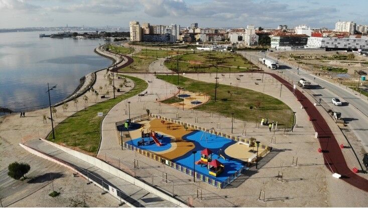 Apartment T3 in the center Barreiro