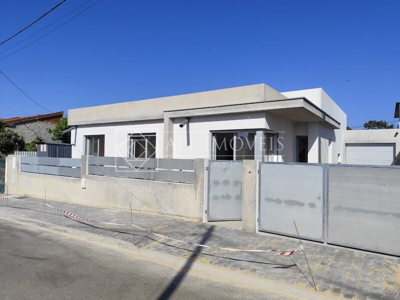 жилой дом V4 отдельная Pinhal do General Fernão Ferro Seixal - система кондиционирования, бассейн, гараж