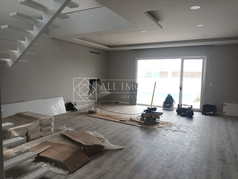 Moradia nova em construção V4 Azeitão São Lourenço Setúbal - zona calma, garagem, ar condicionado, piscina, lareira, alarme