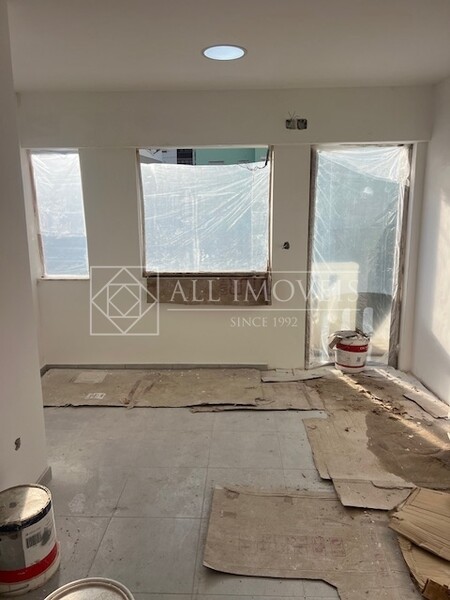 Apartamento T3 Remodelado Bairro Novo Seixal - cozinha equipada, excelente localização, varanda