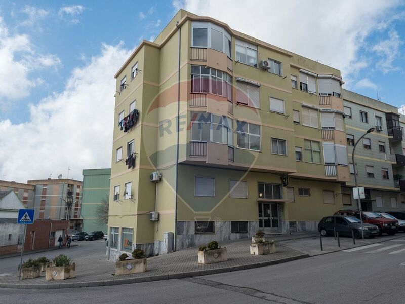 Venda Apartamento T2 São Sebastião Setúbal - 1º andar