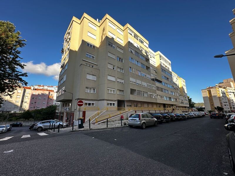 Apartment 1 bedrooms Benfica Lisboa - marquee, garage, parking lot