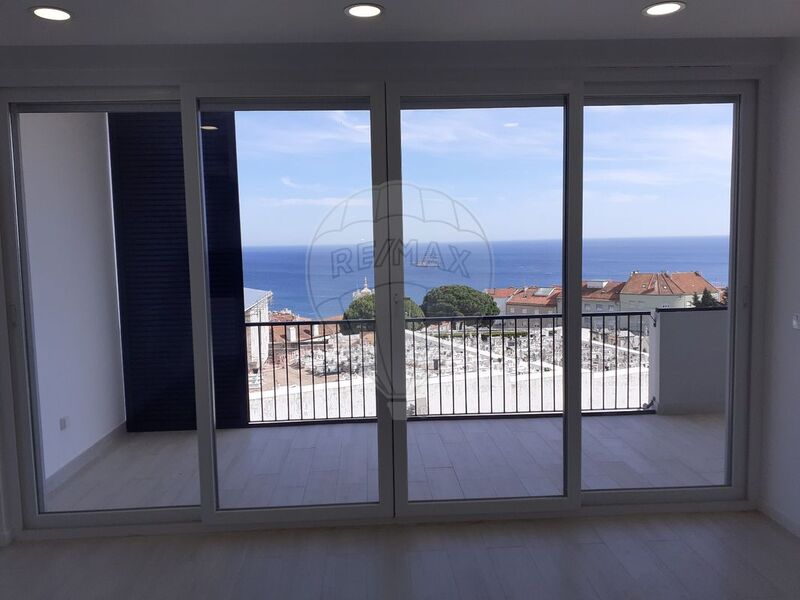 Apartamento T1 Santiago (Sesimbra) - cozinha equipada, garagem, varanda, parqueamento, arrecadação, vidros duplos
