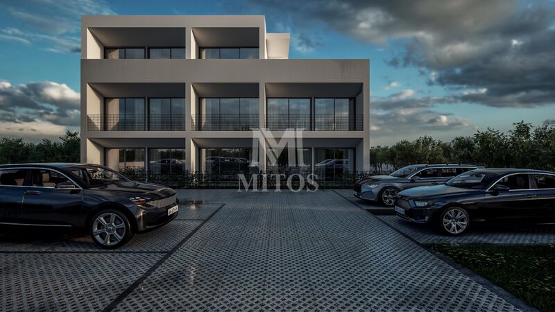 Apartamento T3 em construção - Santa Marta