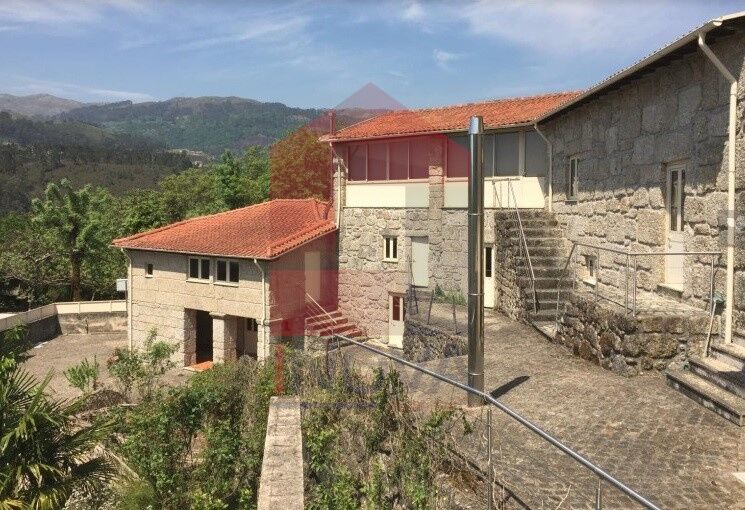 Casa V9 Moimenta Terras de Bouro para comprar - terraço