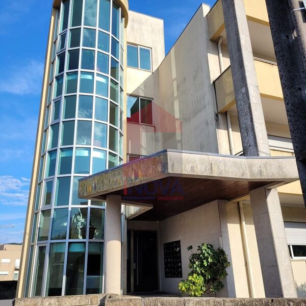 Apartamento T1 Gualtar Braga para vender - garagem