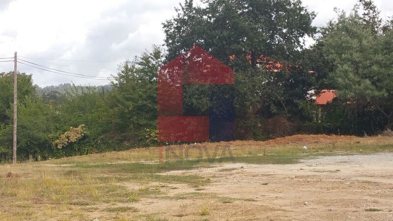 Para venda Terreno com 3700m2 Marrancos Vila Verde