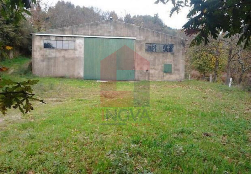 Office Industrial with 375sqm Atães Vila Verde - dressing rooms, toilet