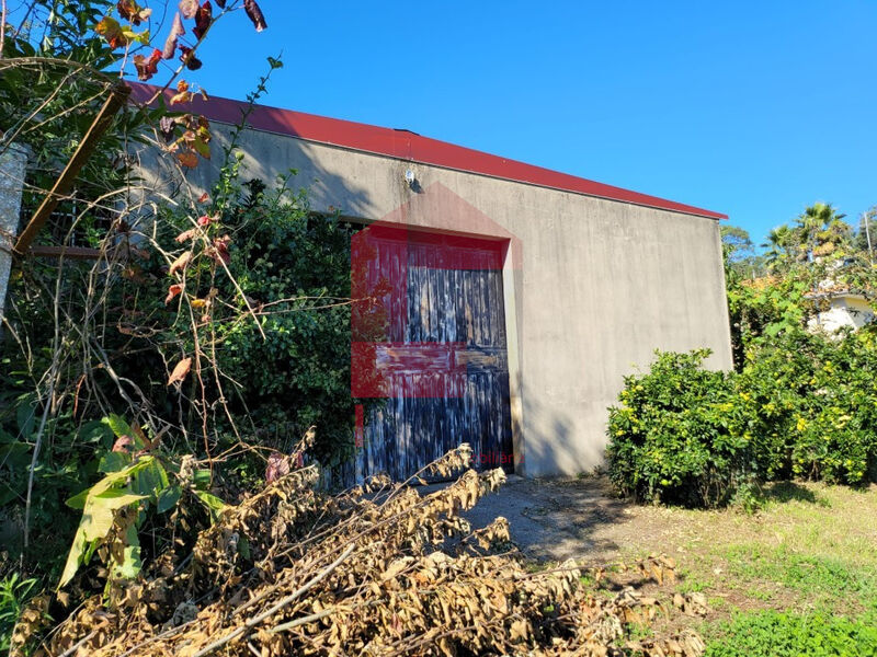 Warehouse with 200sqm Vila Verde Cervães - easy access