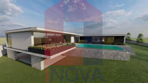 Land with approved project Vila Verde - easy access