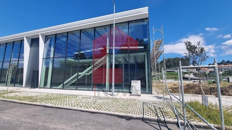 Warehouse new with 595sqm Vila Nova de Famalicão - easy access