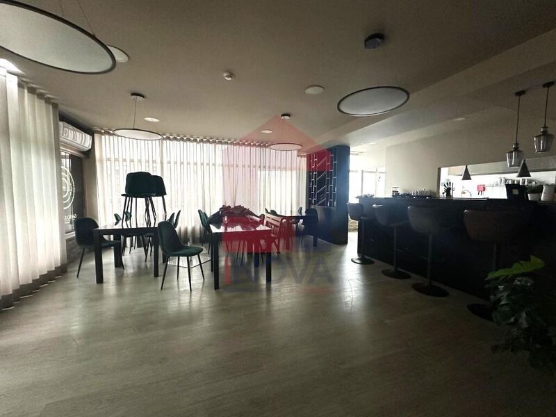 Restaurant Equipped in the center Vila Verde - generator, great location, kitchen, alarm