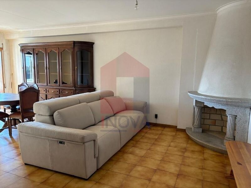 Apartamento T2 com vista mar A Ver-o-mar Póvoa de Varzim - excelente localização, garagem, lareira, vista mar, r/c, varanda