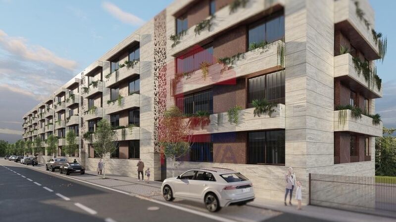 Apartment 3 bedrooms Duplex Vila Verde - air conditioning, garage, balcony, parking space