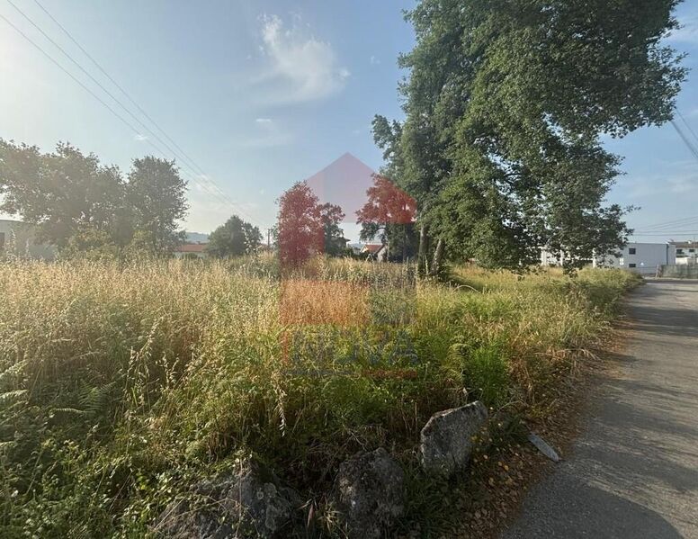 Terreno plano Turiz Vila Verde - bons acessos, zona sossegada