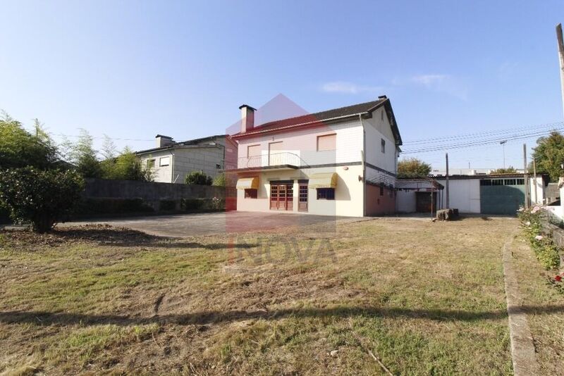 House/Villa V4 Gême Geme Vila Verde