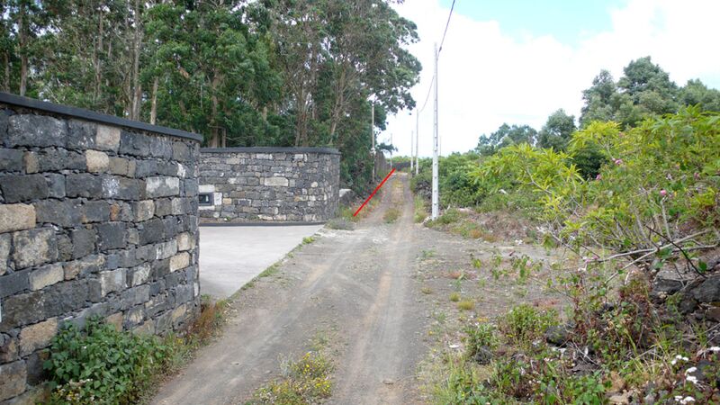 Venda de Terreno com 5180m2 Fenais da Luz Ponta Delgada