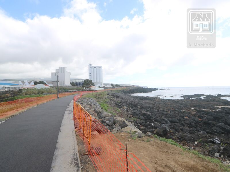 Terreno Rústico com 1560m2 Eirinhas Nossa Senhora do Rosário Lagoa (São Miguel) à venda - viabilidade de construção