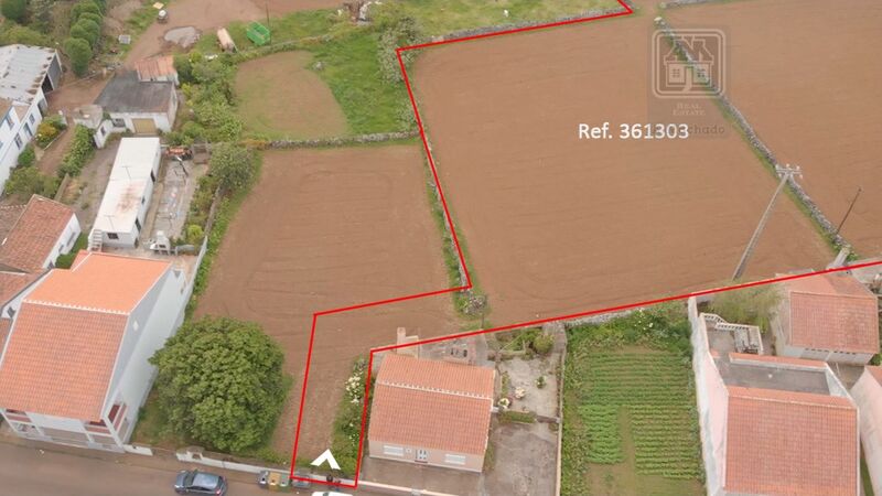 Land with 6013sqm Vila de São Sebastião Angra do Heroísmo - garage