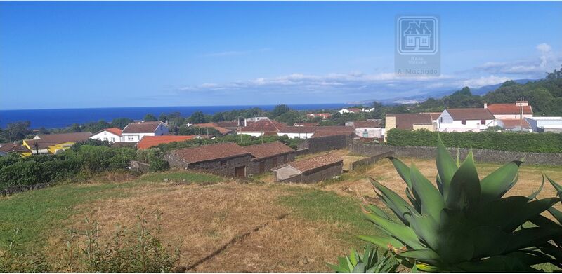 Terreno com 4180m2 São Vicente Ferreira Ponta Delgada para vender - zona sossegada