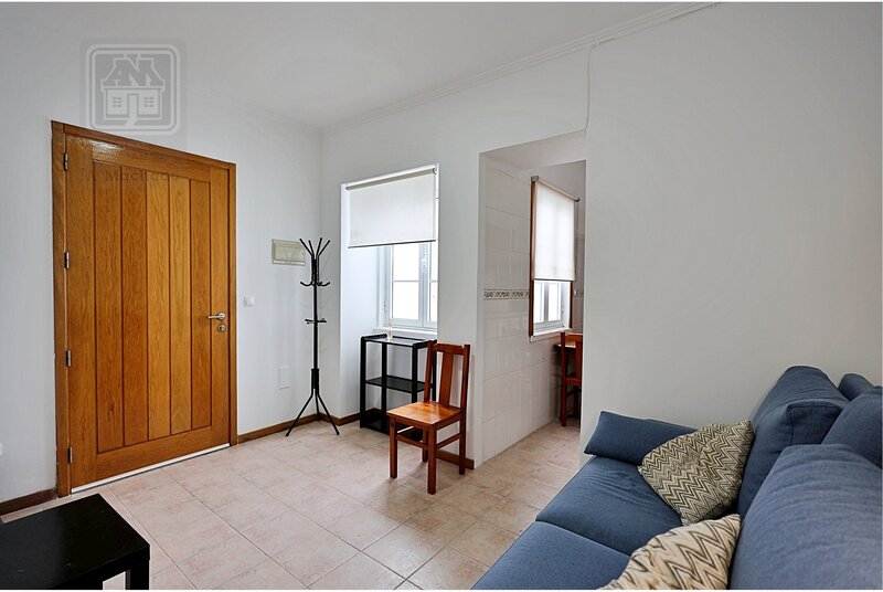 Apartamento T1 Ponta Delgada (São Sebastião) - mobilado