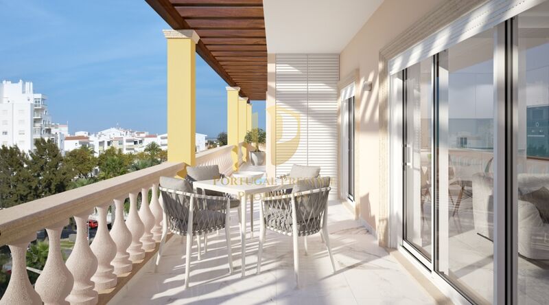 Apartamento novo T3 São Gonçalo de Lagos - piso radiante, ar condicionado, garagem, terraços, piscina, vidros duplos, varandas, painéis solares