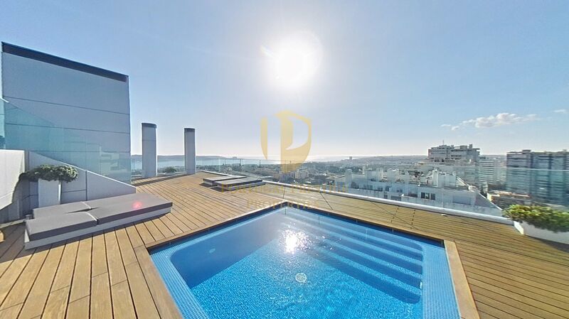 Apartamento T4 Restelo São Francisco Xavier Lisboa - equipado, piscina, terraço, sauna, zonas verdes