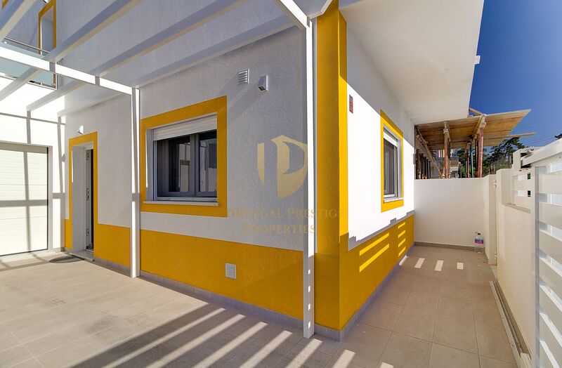 House 2+2 bedrooms Hortas Vila Real de Santo António - backyard, garage, double glazing, barbecue, attic