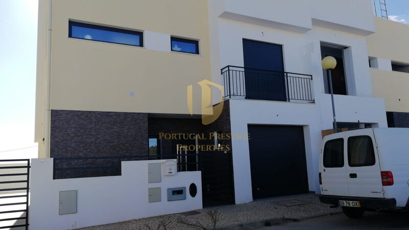 House new 3 bedrooms Vila Nova de Cacela Vila Real de Santo António - garage, quiet area, attic, terrace, garden