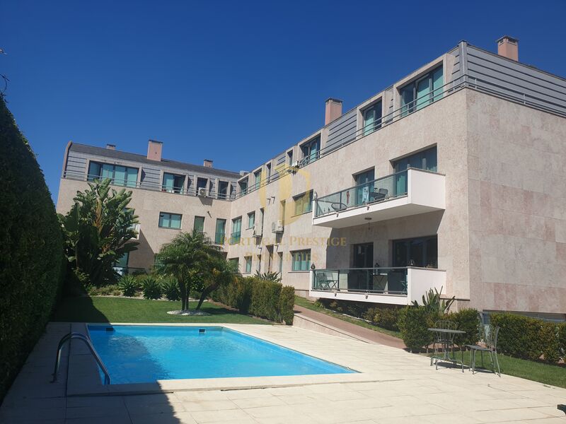 Apartment Luxury excellent condition 2 bedrooms Benfica Lisboa - solar panels, swimming pool, sound insulation, double glazing, parking lot, gardens, furnished, thermal insulation, garden, air conditioning, great location