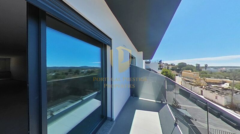Apartment T4 in a central area São Brás de Alportel - double glazing, garage, lots of natural light, splendid view, balcony