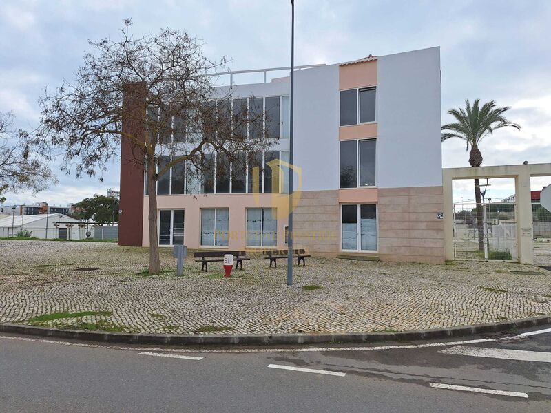 Building Commercial Tavira