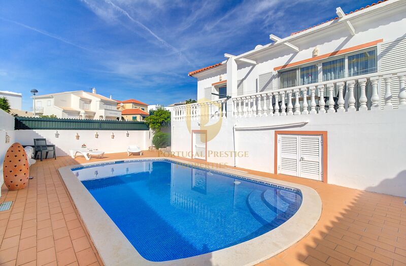 House 4 bedrooms Altura Castro Marim - terrace, barbecue, fireplace, balcony, balconies, parking lot, swimming pool, garden, air conditioning, terraces