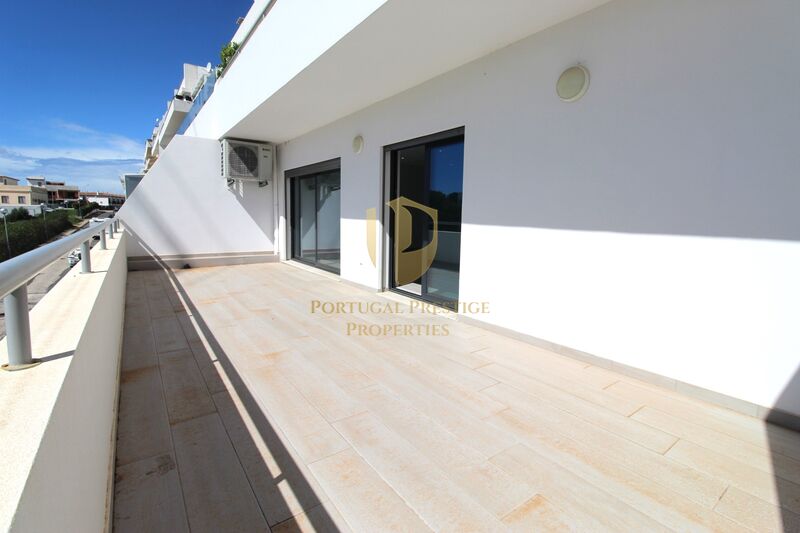 апартаменты T2 Quelfes Olhão - солнечная панель, красивые пейзажи, много натурального света, система кондиционирования, веранда, вид на море, двойные стекла