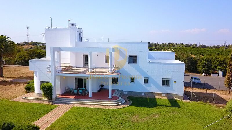 жилой дом V5 Isla Cristina - терраса, термоизоляция, бассейн, камин, террасы, сад, гараж