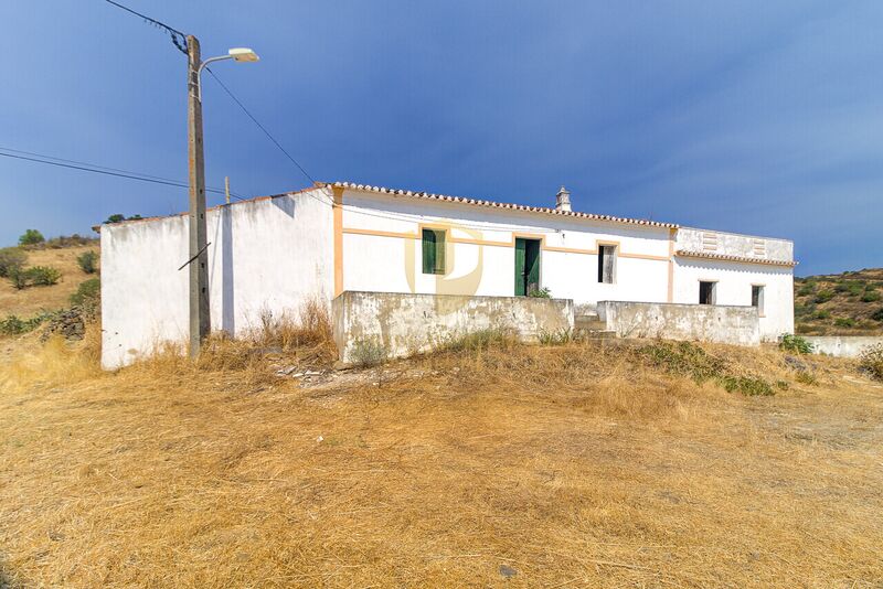 Homestead Castro Marim - electricity, water, great location, olive trees, well
